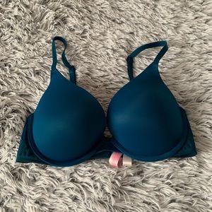 PINK Victoria's Secret Intimates & Sleepwear - PINK bra PINK Victoria's Secret Intimates & Sleepwear - PINK bra